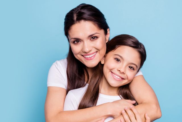 5 Ways to Naturally Whiten Your Child’s Teeth